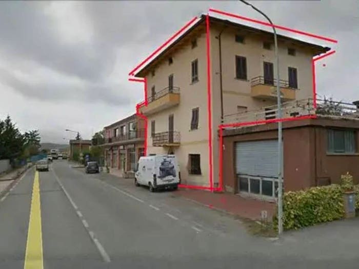 Appartamento con 6 locali in vendita in Via dei Molini, Centro, Magione