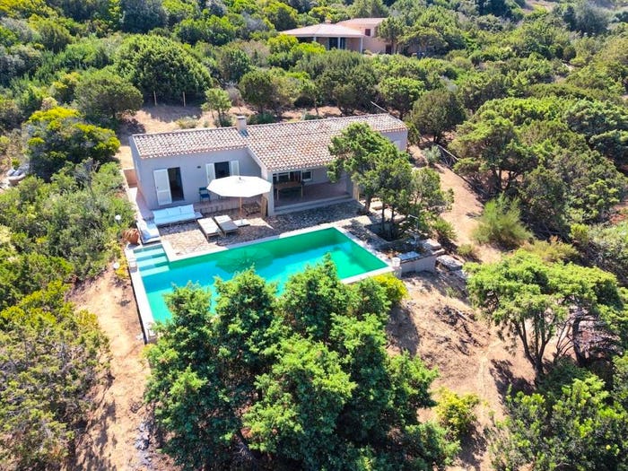 Casa con 5 locali in vendita in Via Lu Ciuoni, Costa Paradiso, Trinità d'Agultu e Vignola