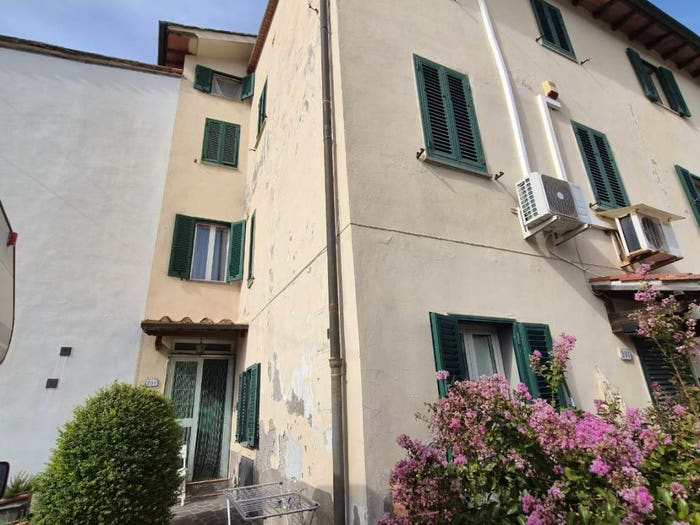Casa con 5 locali in vendita in Via del Cima, Montuolo, Lucca