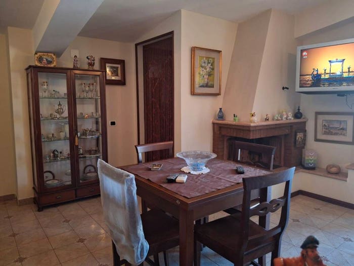 Appartamento trilocale in vendita in Via Tommaso Rossi, Centro, San Giorgio del Sannio