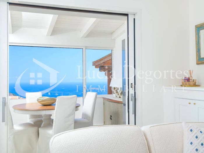 Appartamento trilocale in vendita in Via del Gabbiano, Porto Cervo, Arzachena