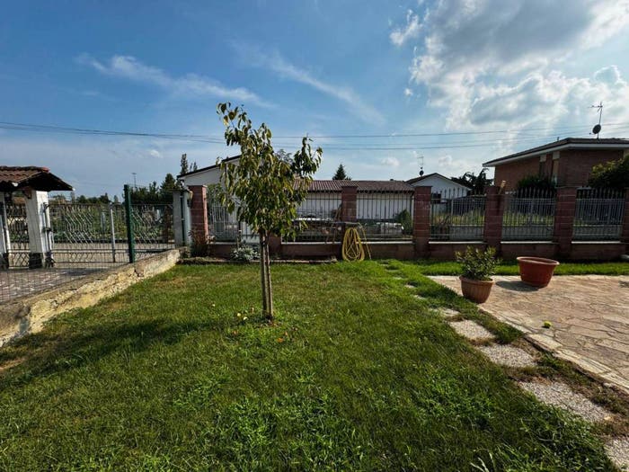 Casa con 5 locali in vendita in Cittadella, Alessandria