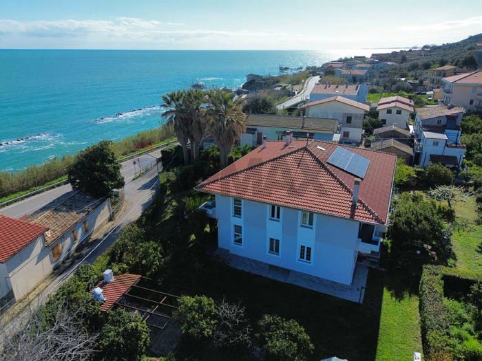 Casa con 6 locali in vendita in Contrada Vallevò, Vallevò, Rocca San Giovanni