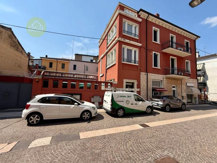 Appartamento con 6 locali in vendita in via San Pietro Vecchio, Centro, Legnago