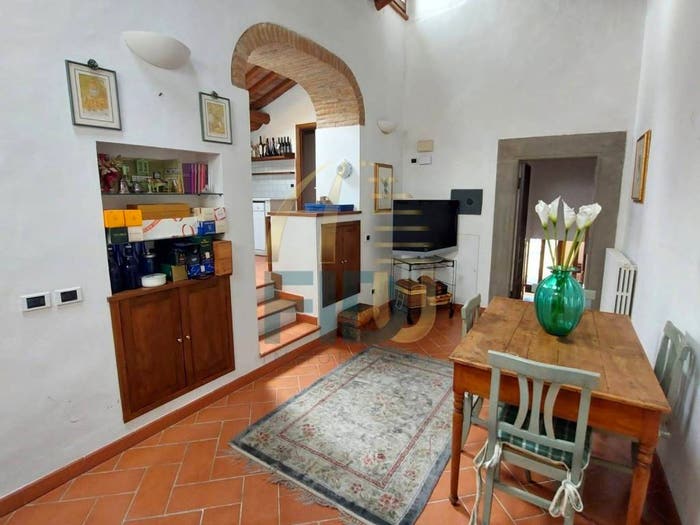 Appartamento con 6 locali in vendita in Via di Serpiolle, Serpiolle, Firenze