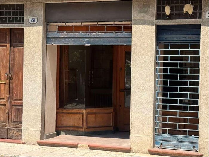 Appartamento con 5 locali in vendita in piazza Leon Battista Alberti, Centro, Mantova