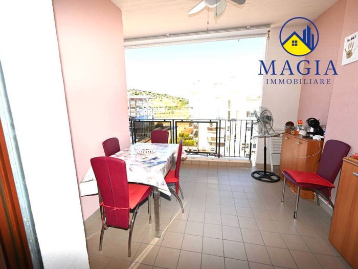 Appartamento trilocale in vendita in via angelo zanoni, Centro, Alba Adriatica