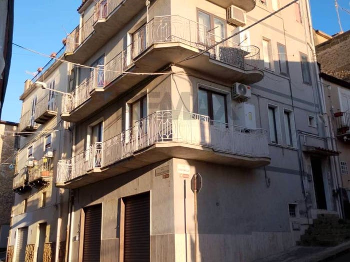 Appartamento bilocale in vendita in Via Belomia, Mirabella Imbaccari