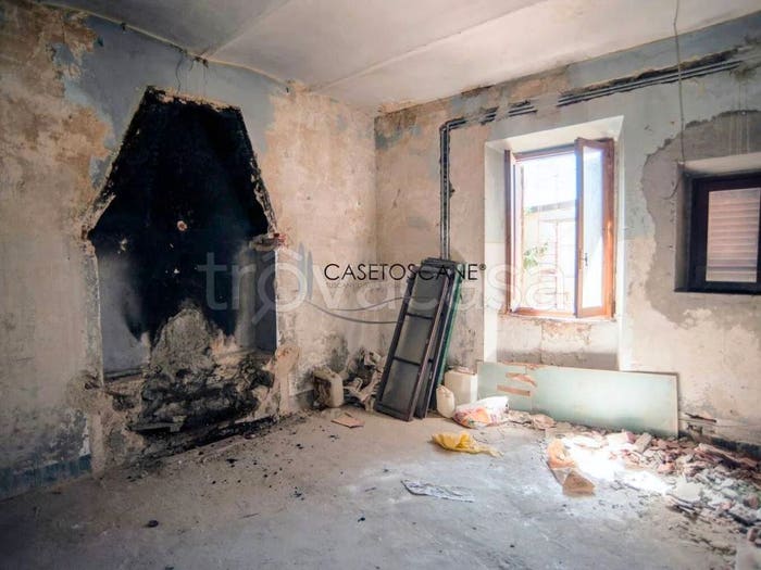 Casa con 6 locali in vendita in Via Eugenio Zanasi, Centro, Castelnuovo Rangone
