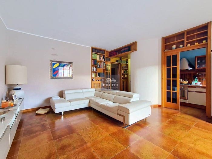 Appartamento con 6 locali in vendita in Via Bartolomeo Ammannati, Pretura Sanzio, Empoli