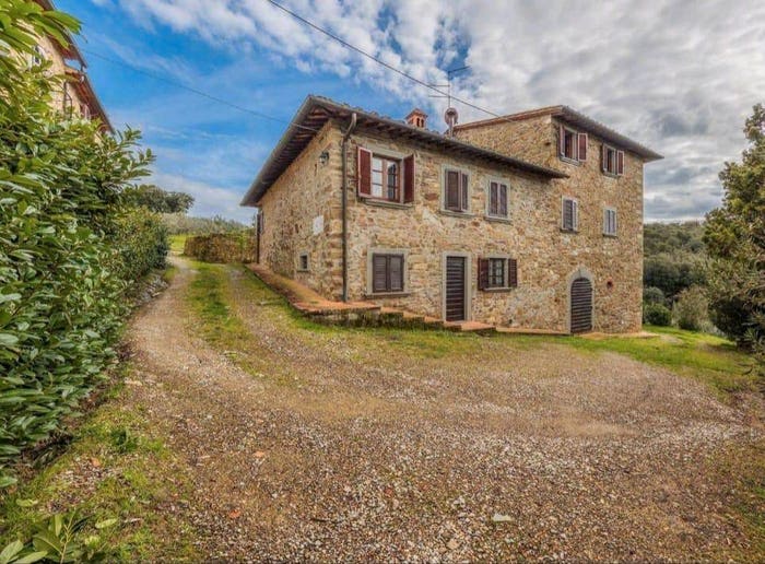 Casa con 6 locali in vendita in via delle corticelle, Indicatore, Arezzo