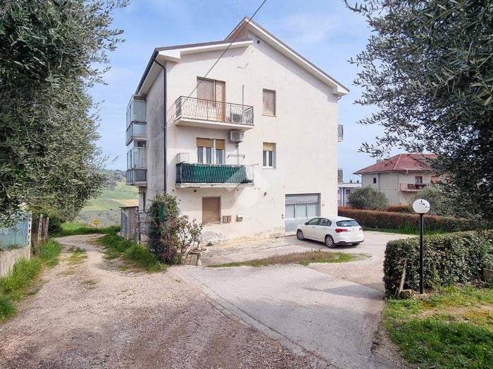 Appartamento quadrilocale in vendita in Via Indipendenza, Centro, Monteprandone