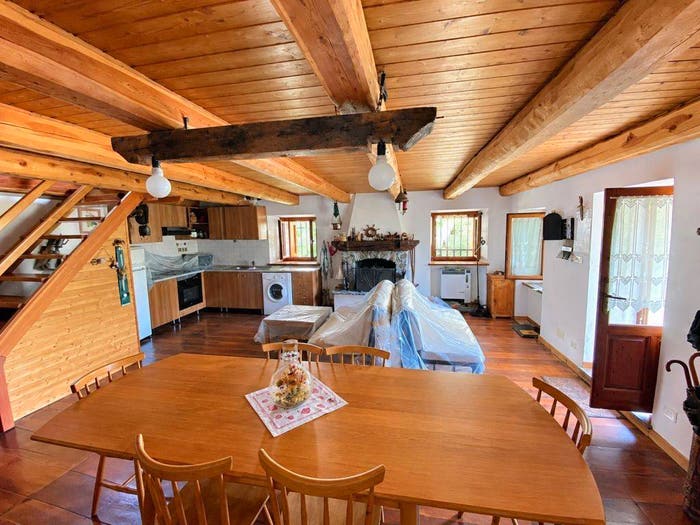 Casa trilocale in vendita in Borgata Piccolo Passet, Massello