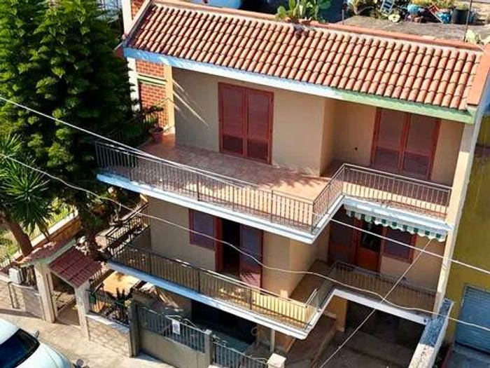 Appartamento quadrilocale in vendita in Via G Oberdan, San Giorgio Ionico