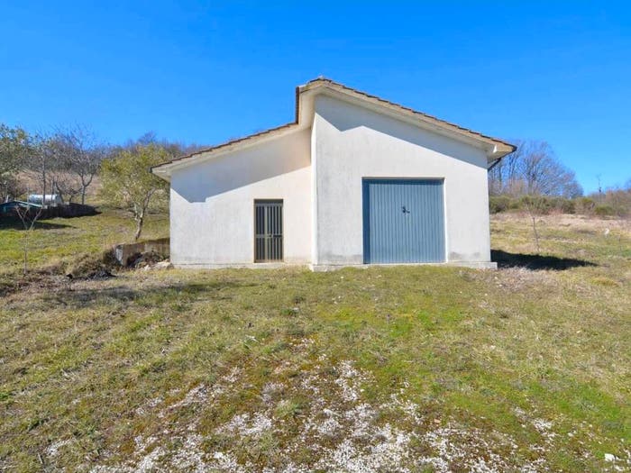 Casa trilocale in vendita in Lioni