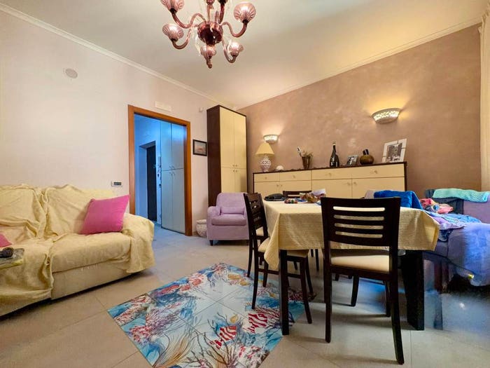 Appartamento trilocale in vendita in Via Enea, Bagnoli, Napoli
