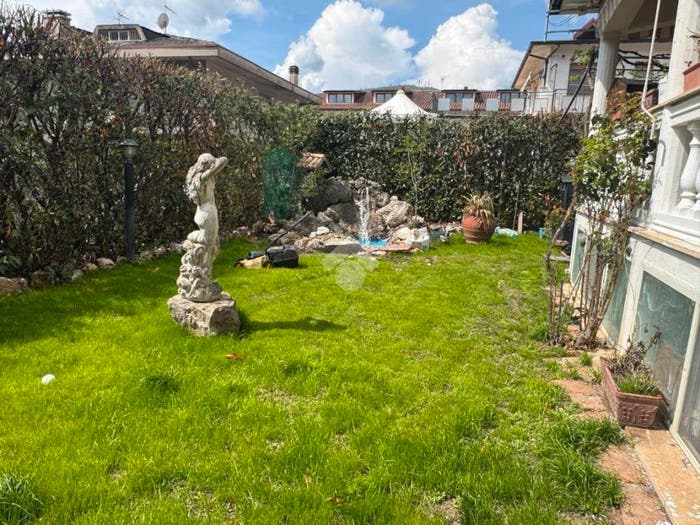 Casa quadrilocale in vendita in Via Dei Paracadutisti, Centro, Avezzano
