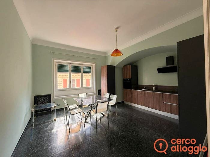 Appartamento quadrilocale in affitto in Via Cesare Cabella, Castelletto, Genova