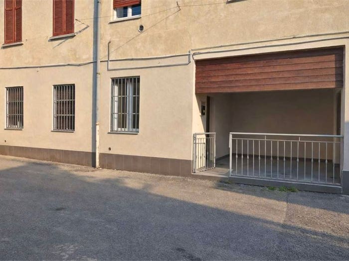 Appartamento trilocale in vendita in Via Roma, Manera, Lomazzo