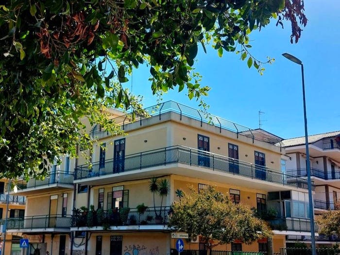 Appartamento quadrilocale in vendita in Via John Fitzgerald Kennedy, San Cosmo Corso Italia Piazza Dante, Acireale