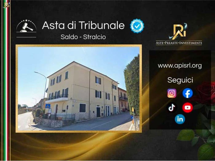 Appartamento bilocale in vendita in Via Garda, Centro, Sinalunga