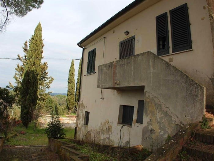 Appartamento con 5 locali in vendita in Castelfiorentino