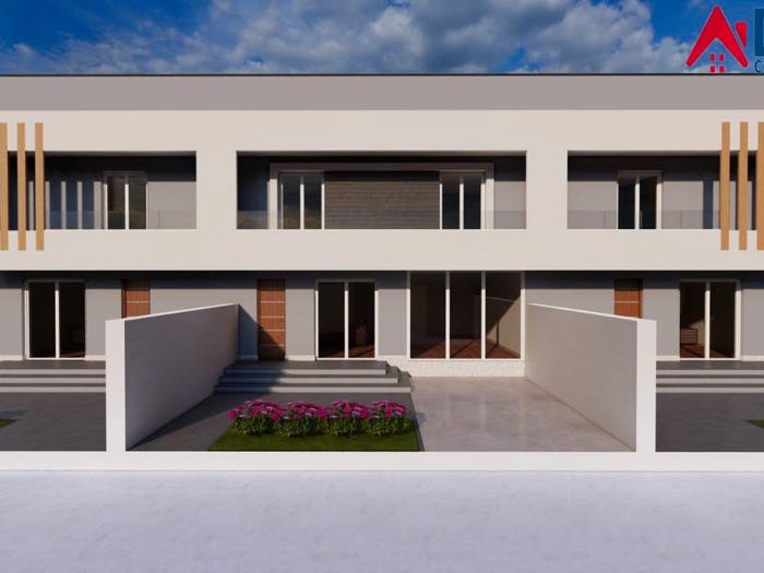 Casa quadrilocale in vendita in Via Francesco Saverio Nitti, Parete