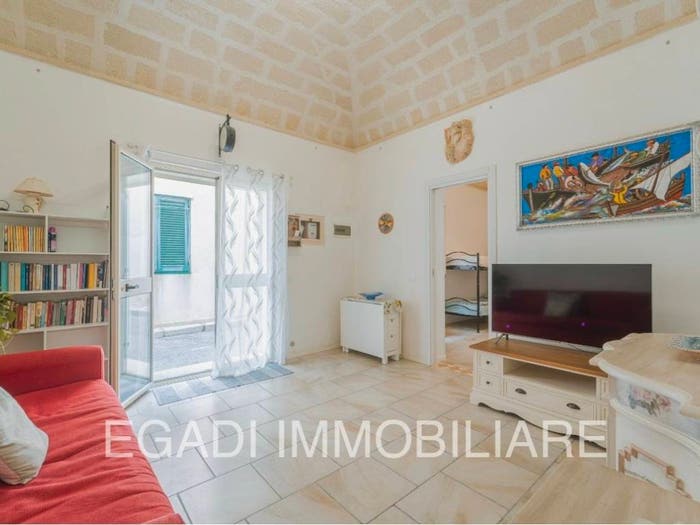 Appartamento trilocale in vendita in Via Archimede, Centro, Favignana