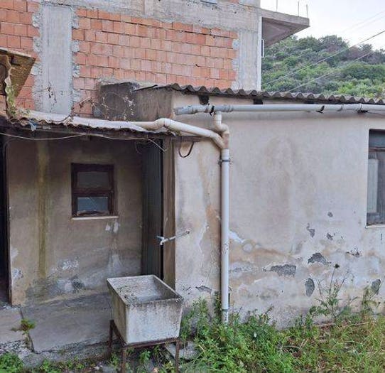 Casa trilocale in vendita in Via Rina Superiore, Rina, Savoca