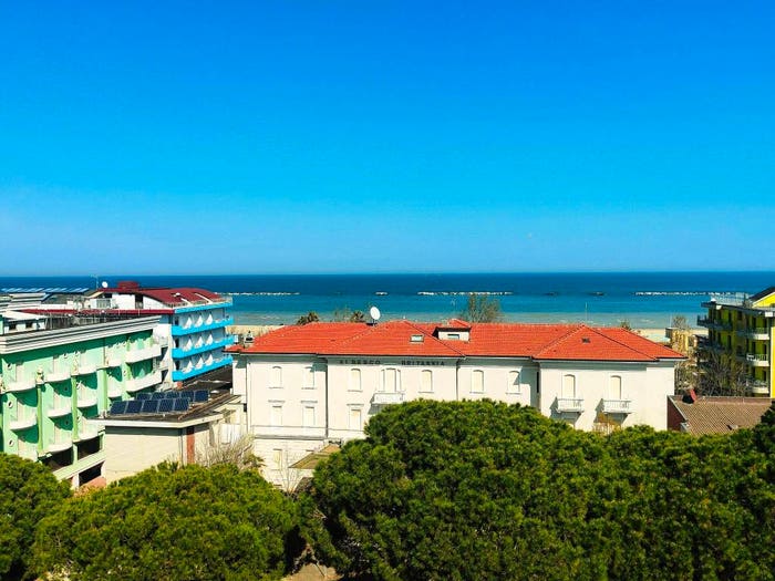 Appartamento quadrilocale in vendita in Viale Giosuè Carducci, Cesenatico Levante, Cesenatico
