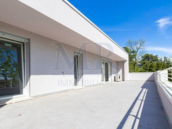 Casa quadrilocale in vendita in Via Giovanni Caboto, Centro, Abano Terme