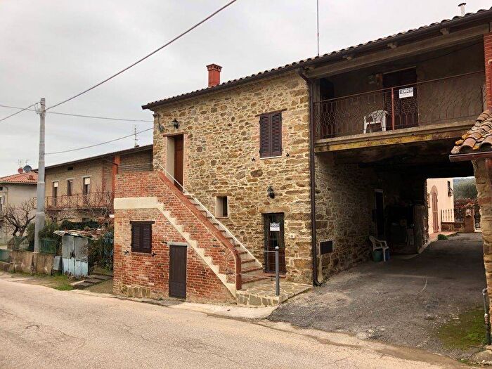 Appartamento bilocale in vendita in Via della Pianella, Sant'arcangelo, Magione