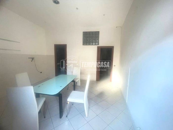 Appartamento bilocale in vendita in Via Giacomo Leopardi, Fuorigrotta, Napoli