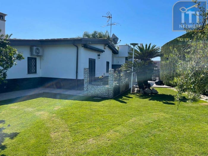 Casa con 5 locali in vendita in Via Venere, Stazione Lavinio, Anzio