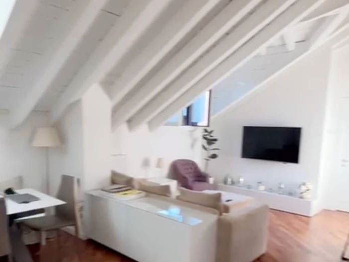 Casa bilocale in vendita in Via Anfiteatro, Lanza, Milano
