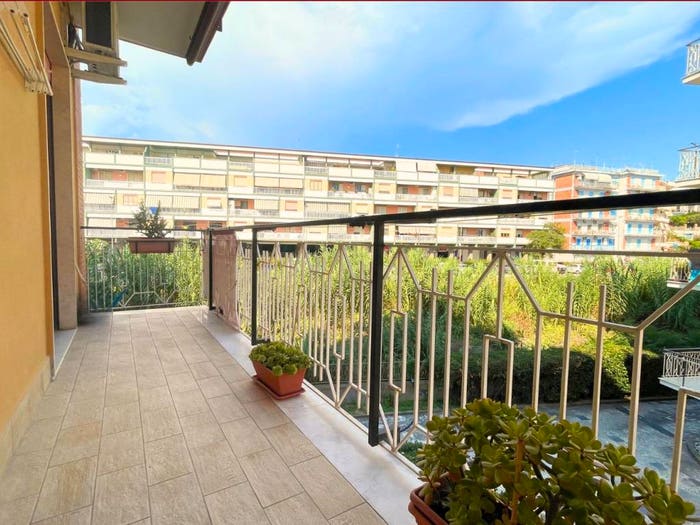 Appartamento trilocale in vendita in Via Mameli, Gaeta