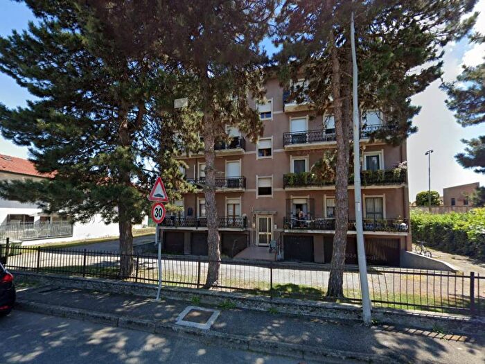 Appartamento trilocale in vendita in Via Guido Rossa, Centro, Lodi Vecchio