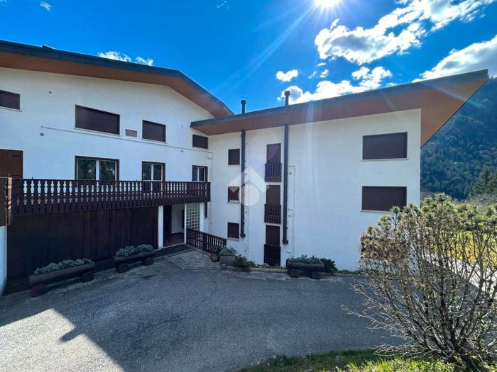 Appartamento trilocale in vendita in Via carducci, Centro, Arta Terme