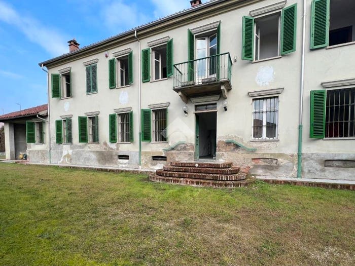 Casa con 6 locali in vendita in Via Giovanni Fogliotti, Collina Volta, Asti