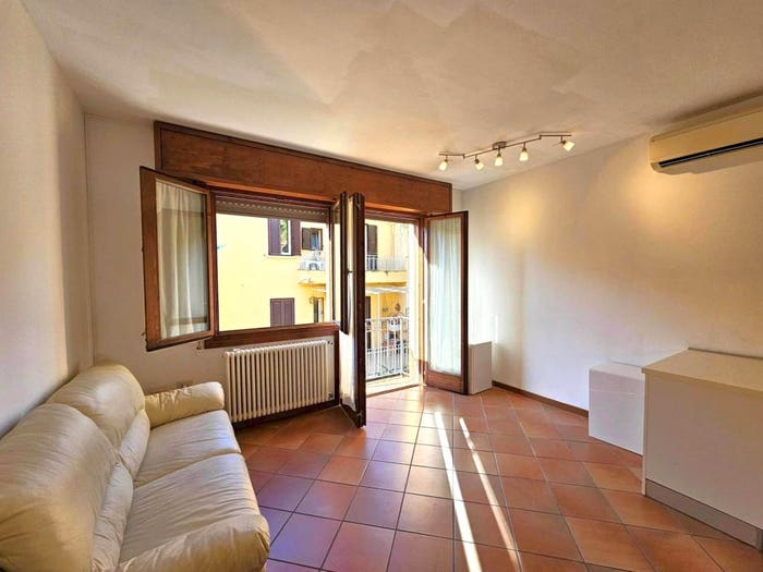 Appartamento trilocale in vendita in via Emilia Levante, Mazzini Fossolo, Bologna