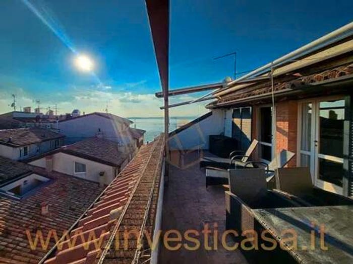 Appartamento quadrilocale in vendita in Lazise