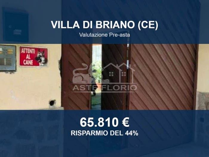 Appartamento con 5 locali in vendita in Via Ovidio, Villa di Briano