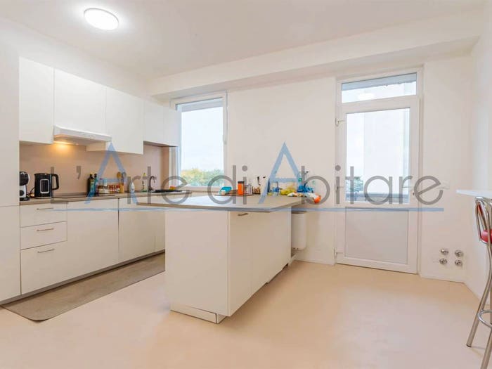 Appartamento con 6 locali in vendita in Corso Milano, Savonarola Ponte Molino, Padova