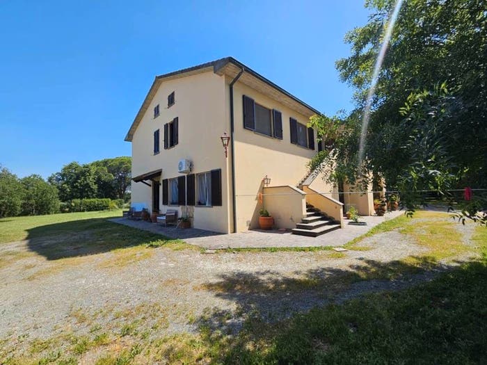 Appartamento con 6 locali in vendita in Via dell'Aeroporto, Venturina, Campiglia Marittima