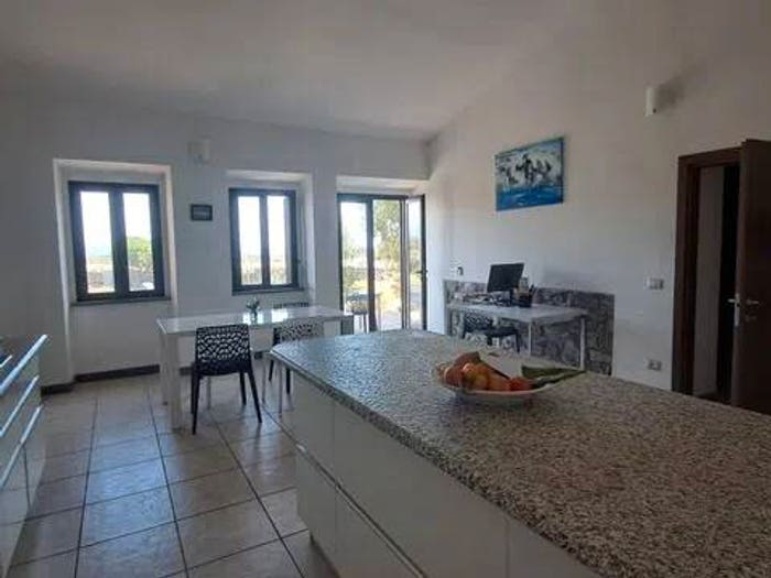 Casa con 5 locali in vendita in Cuglieri