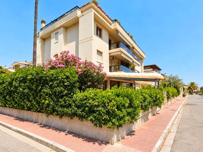 Appartamento trilocale in vendita in Via Procida, Centro, Grottammare