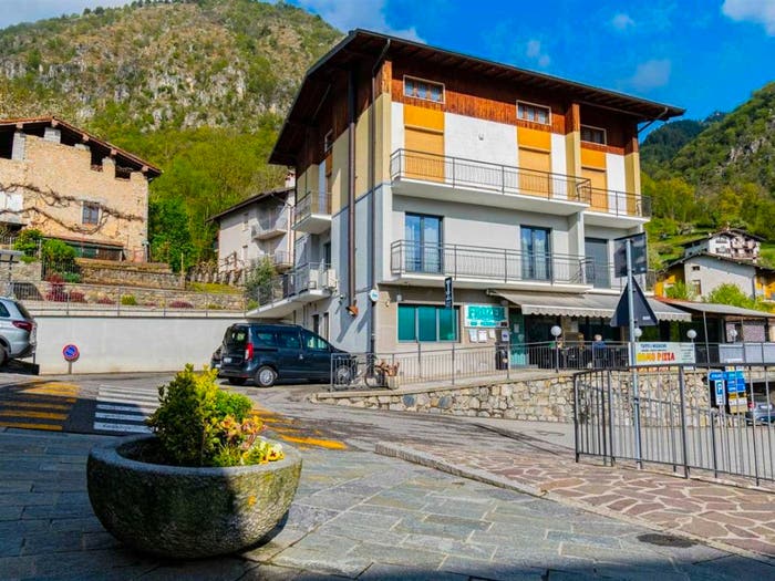 Appartamento quadrilocale in vendita in Via Antonio Dentella, Centro, Bracca