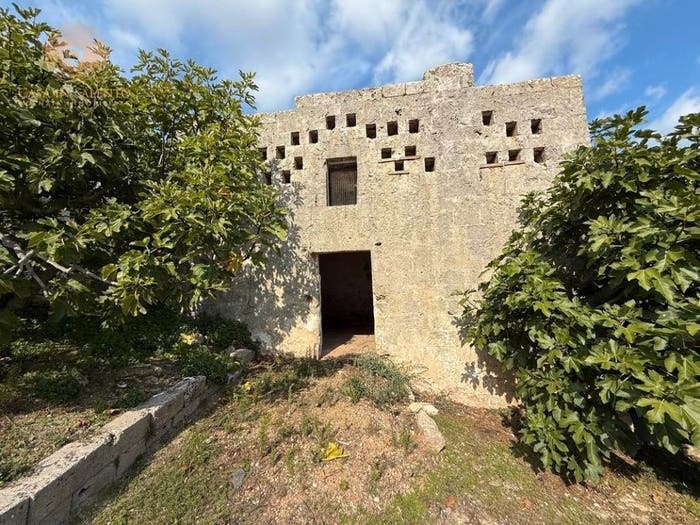 Casa con 5 locali in vendita in Via Lapineta, Centro, Alessano