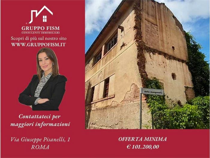 Casa con 6 locali in vendita in Via Martiri della Niccioletta, Centro, Massa Marittima