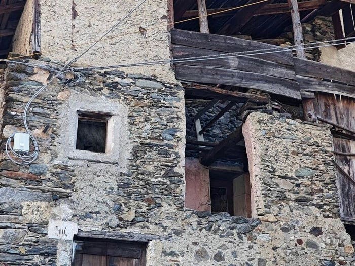 Case in Vendita e in Affitto - 2